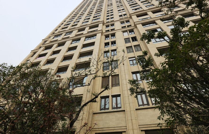 Ϳ���ʷ�ʯ��ľ��۷ָˇ